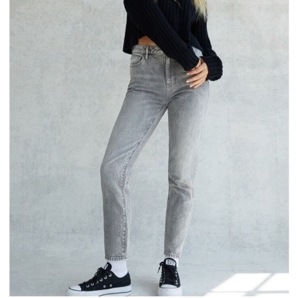 PacSun Eco Gray Mom Jeans Size 27